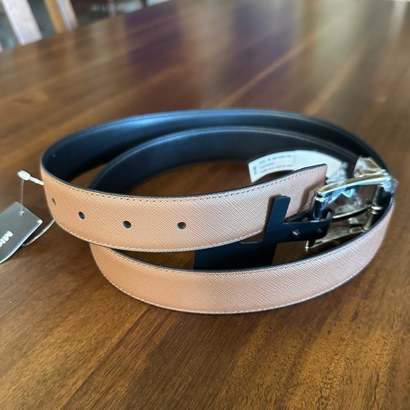 Accessories - Reversible Leather Woman’s Belt